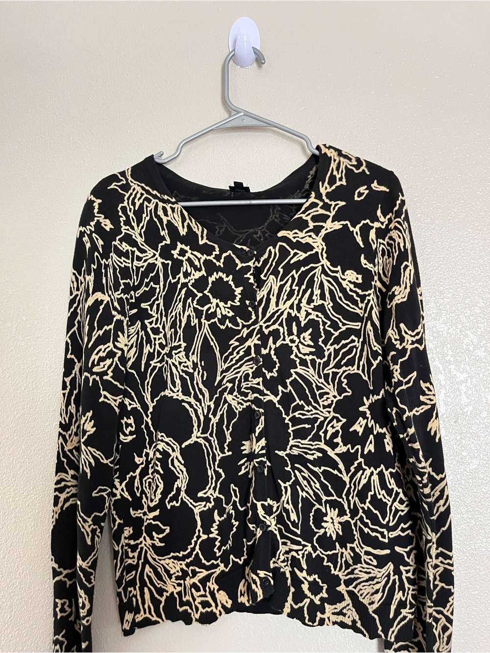 Rafaella Black Long-Sleeve Top with Cream Floral Outline